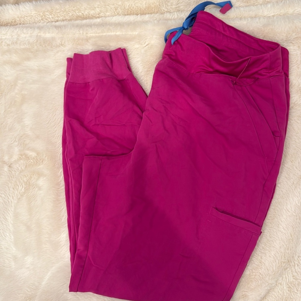 Figs Uniform! Large Tops and XL Bottoms